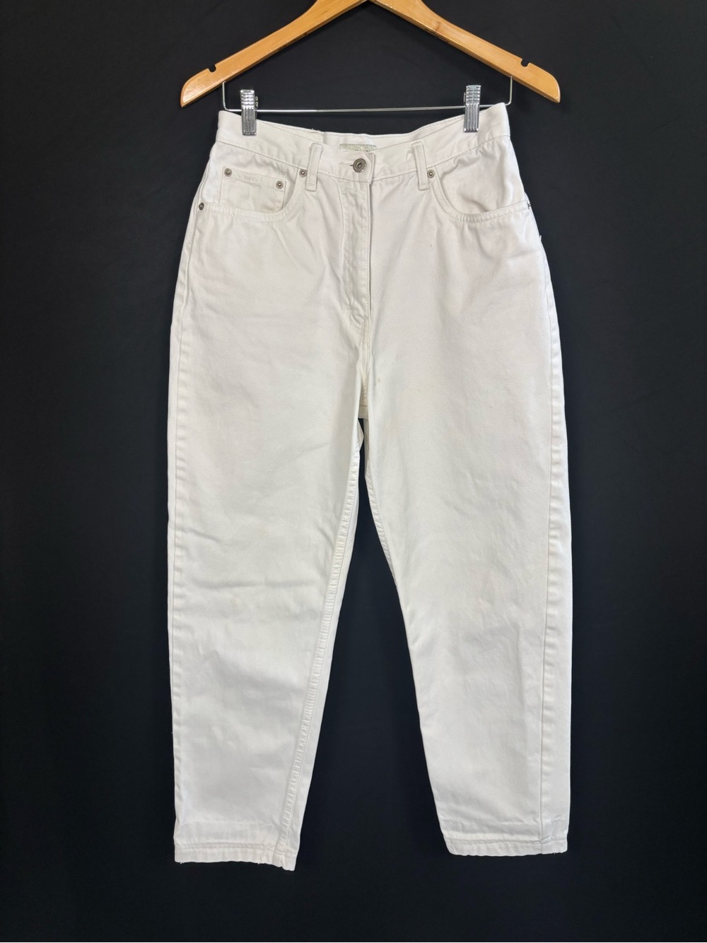 Ann Taylor 100% Cotton White Mom Jeans Cropped Ankle Pants Size 10